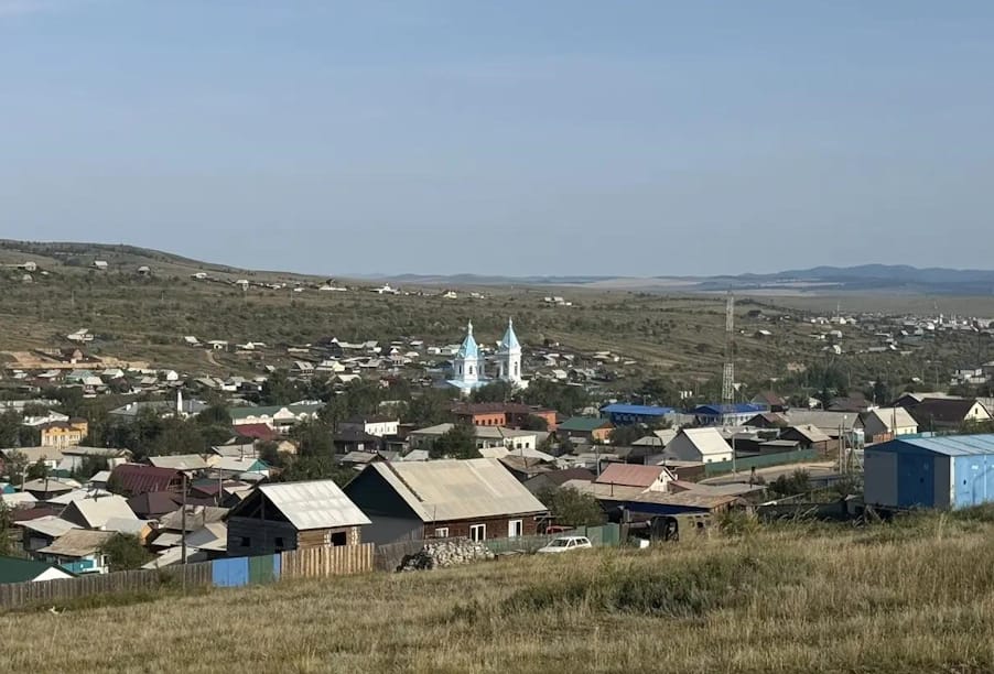 Республика Бурятия: в Кяхте по нацпроекту ремонтируют участки ключевых улиц